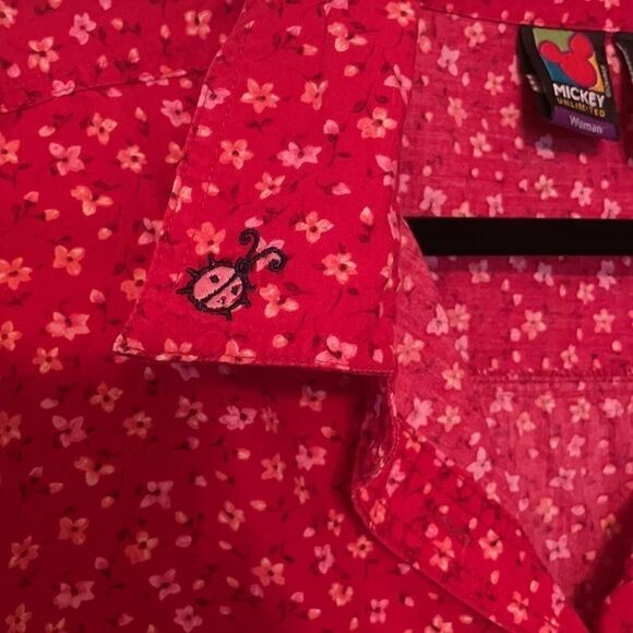 Disney shirt  - Picture 4 of 6